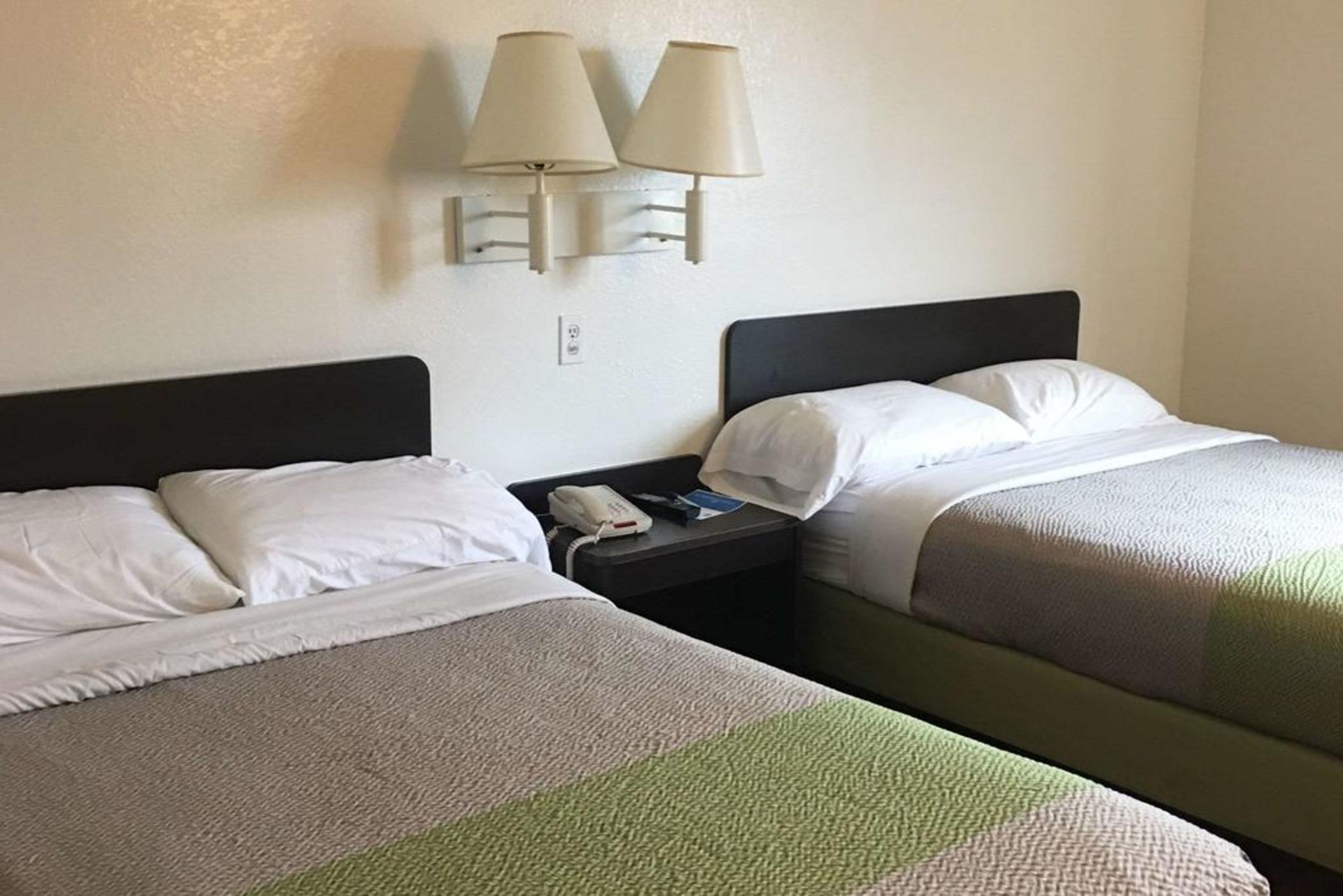 Americinn By Wyndham Madison Wi Экстерьер фото