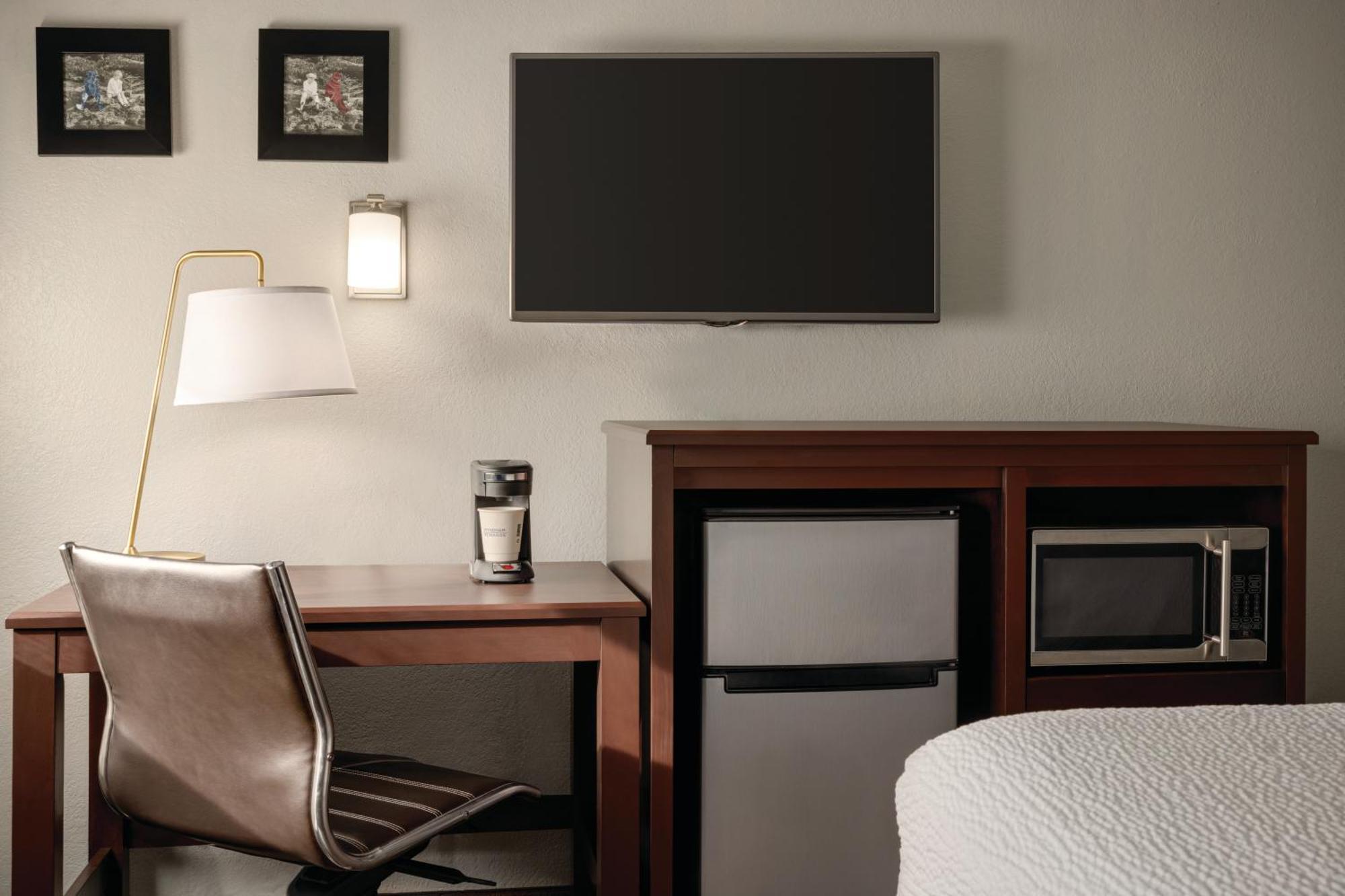 Americinn By Wyndham Madison Wi Экстерьер фото
