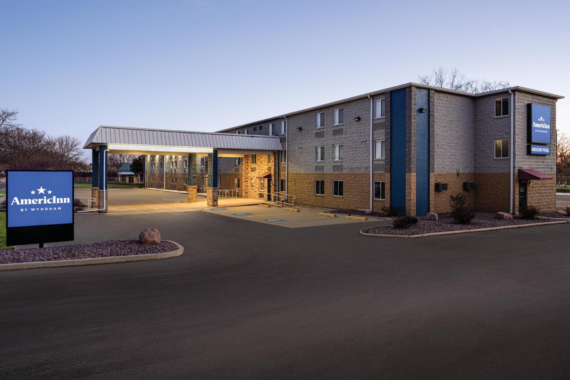 Americinn By Wyndham Madison Wi Экстерьер фото